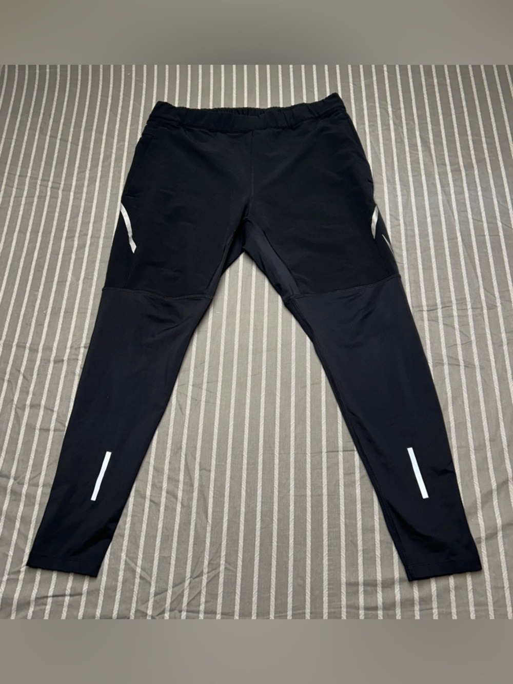 Nike City Hybrid Pants Men's Size M Black Swoosh Slim Running Reflective Pockets